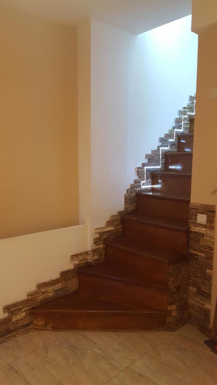 Apartment Rustaveli 1 Tbilisi Eksteriør bilde