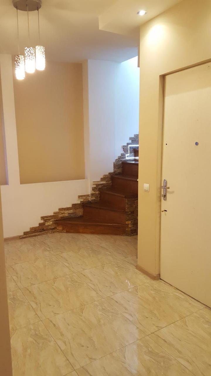 Apartment Rustaveli 1 Tbilisi Eksteriør bilde